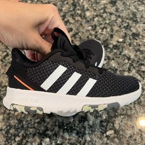 Toddler Adidas size 9